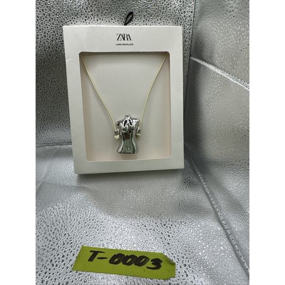 Zara Torso Bust Charm Necklace 1856/042 - Picture 5 of 5